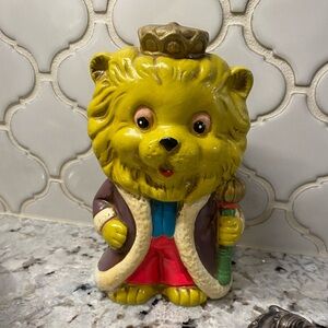Vintage Regal Purple and Yellow Lion Coin Bank